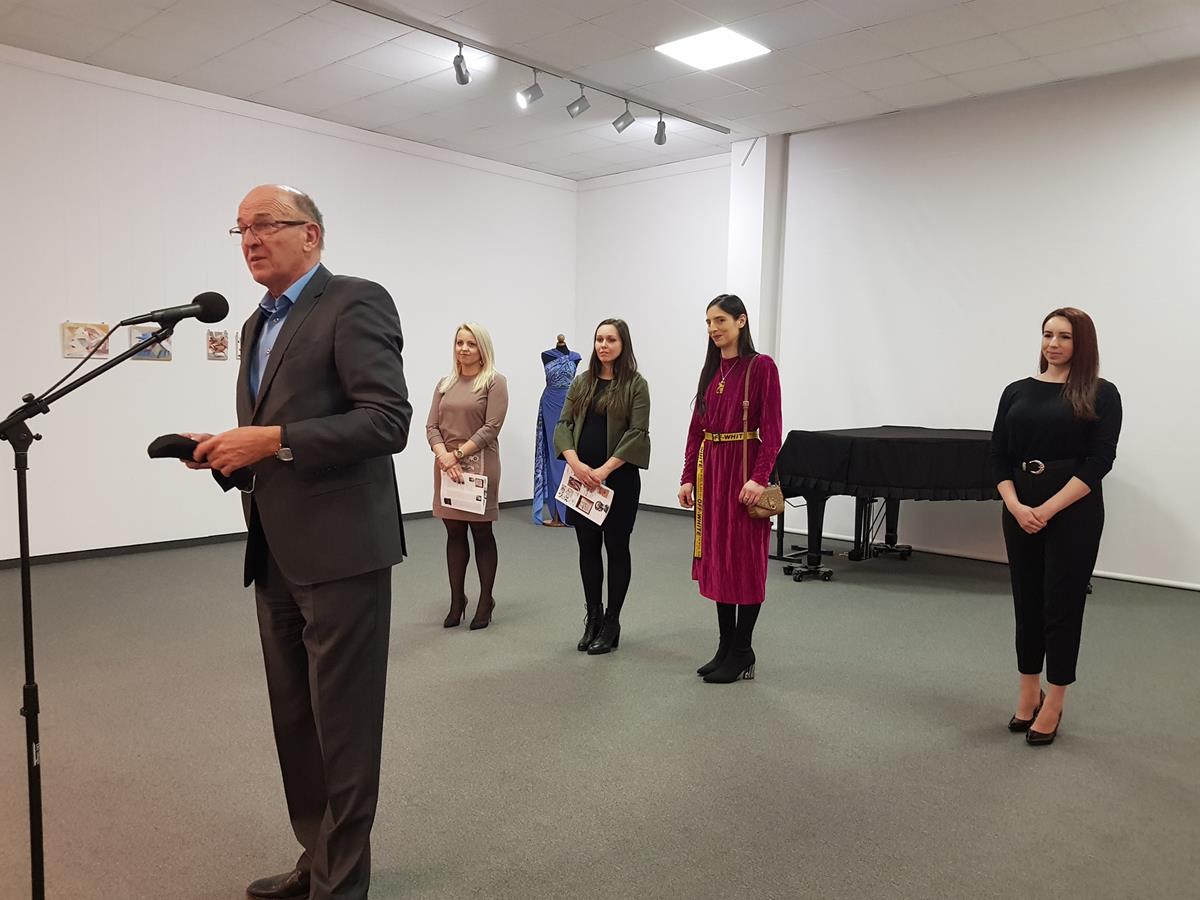 Otvorenje izložbe povodom dana žena #umJetnicA