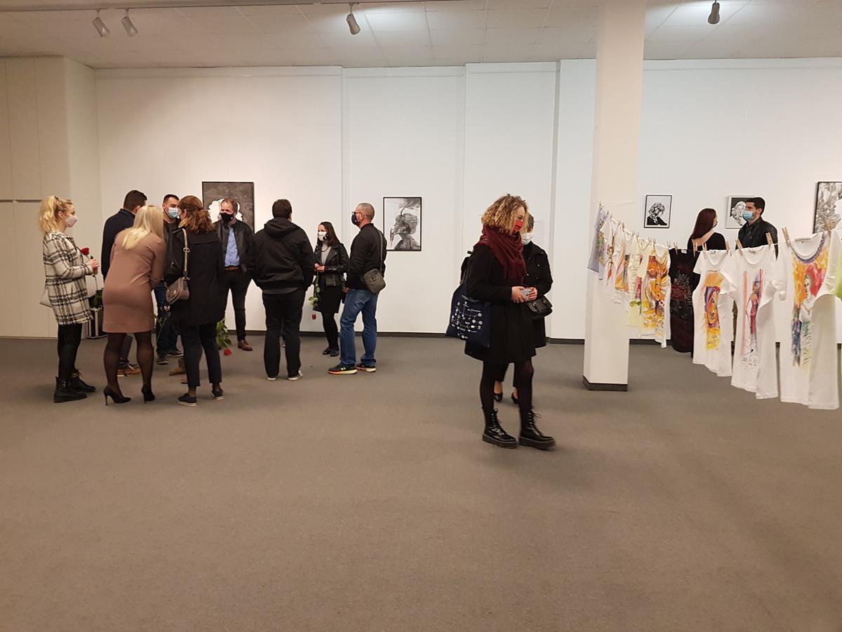 Otvorenje izložbe povodom dana žena #umJetnicA