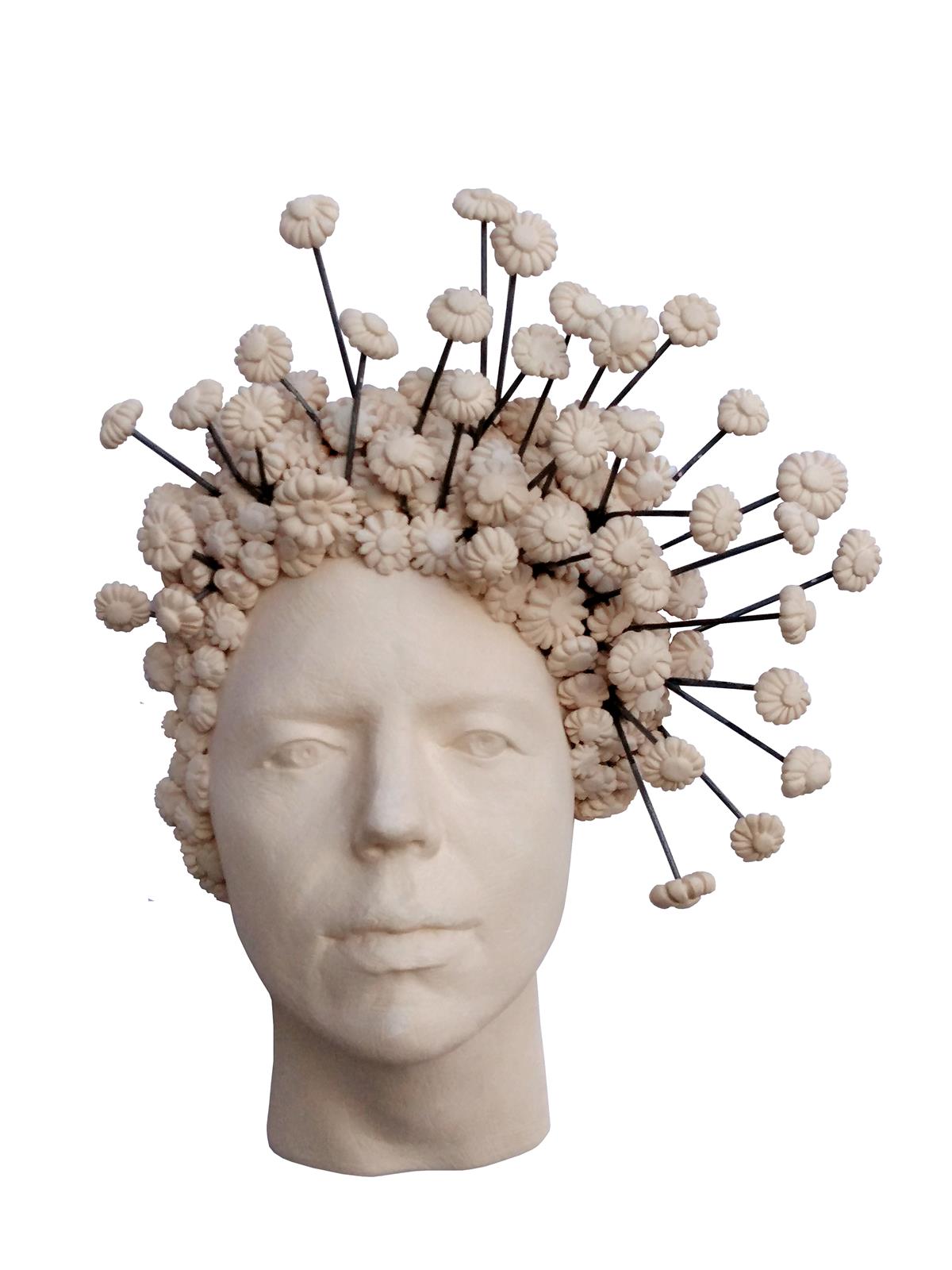 Zen, 37x26x12cm, terracotta, metal, 2020.