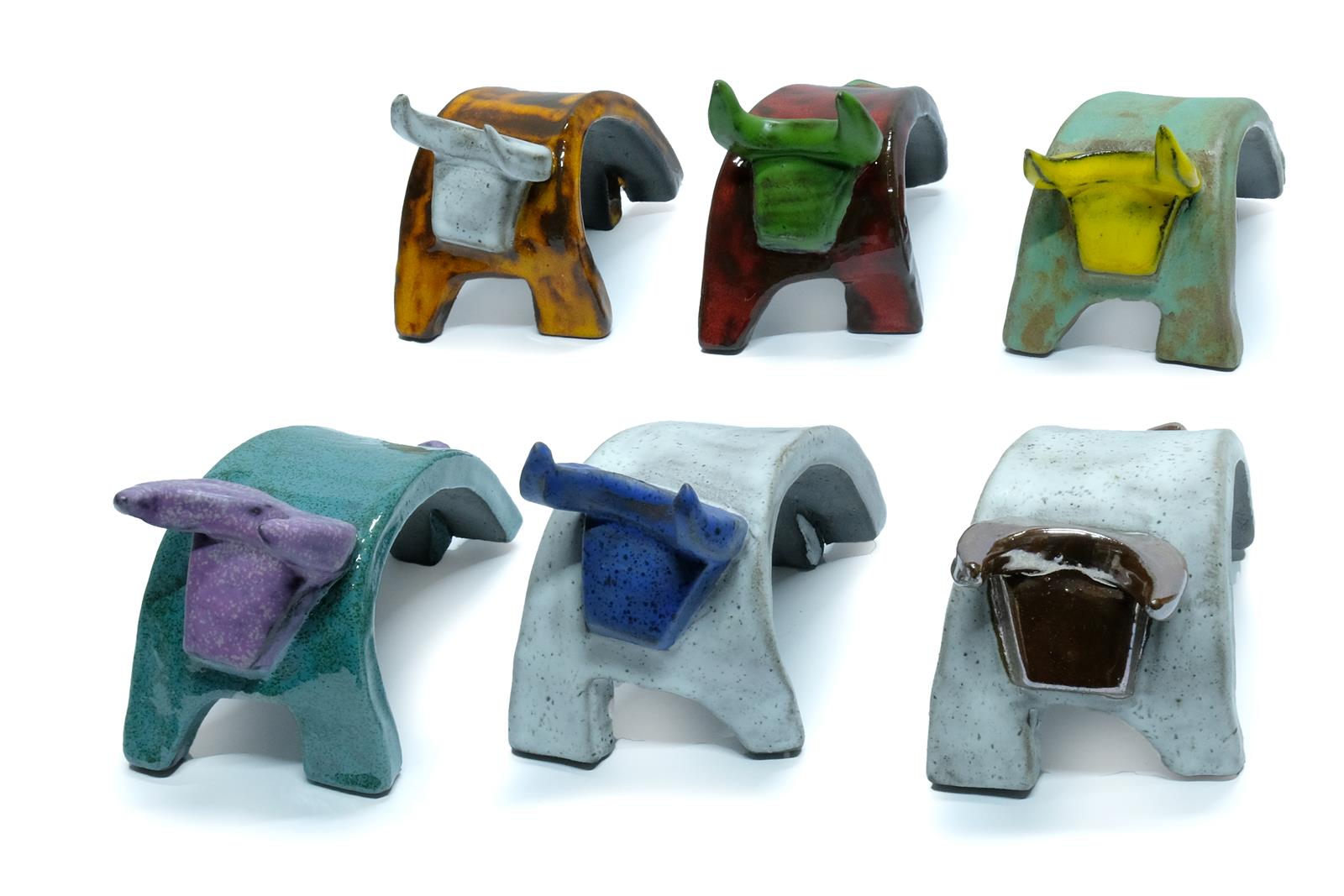 Bik, keramika, 8x9x12cm