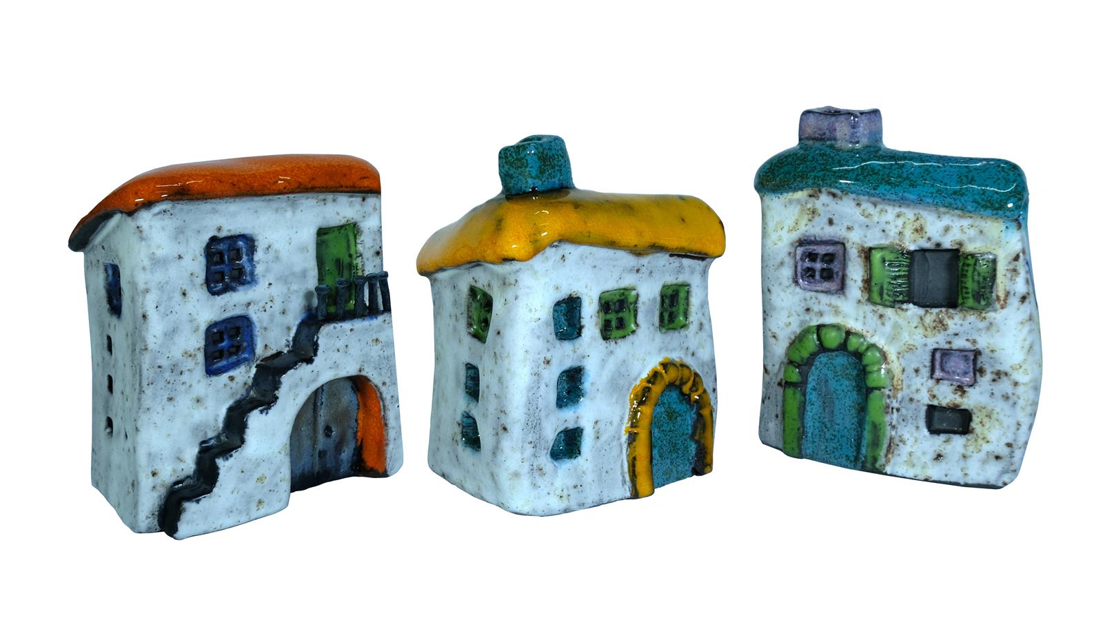 Kućica, keramika, 12x7x8 cm, 9x5,5x10,5cm