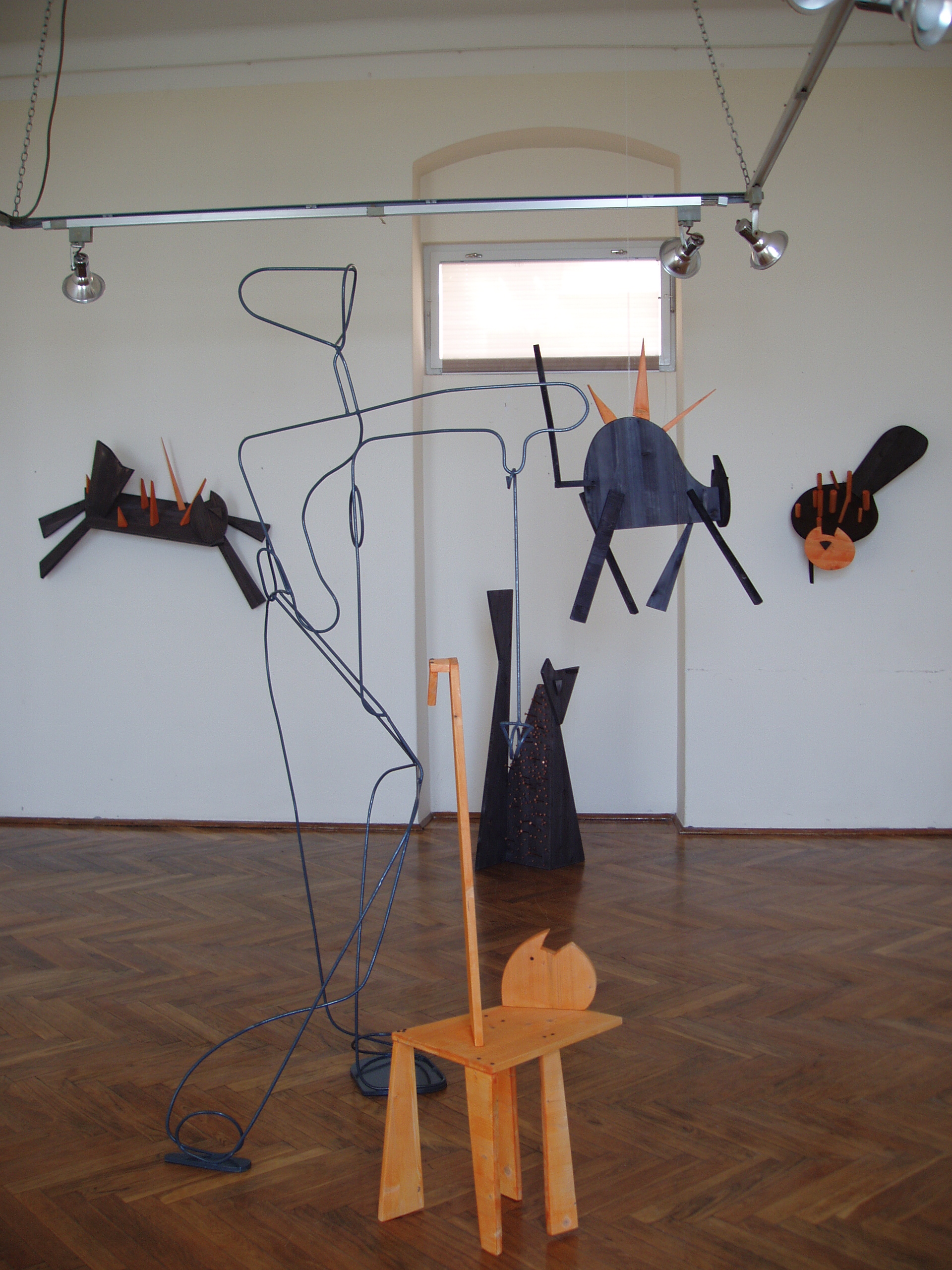 Izložba Mačkoglumište - scena 2 u Galerija Vincent u Kastvu 2005.