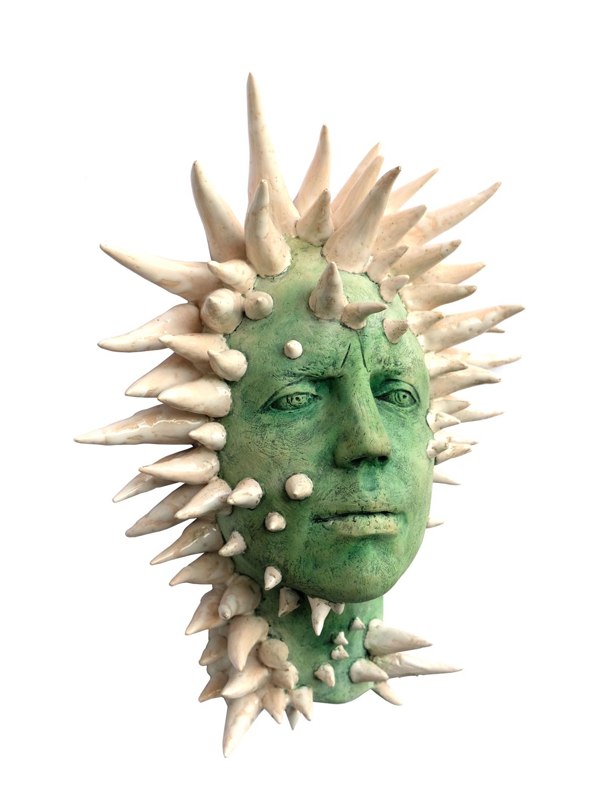 Barbed, 26x35x13cm, patinirana terracotta i glazura