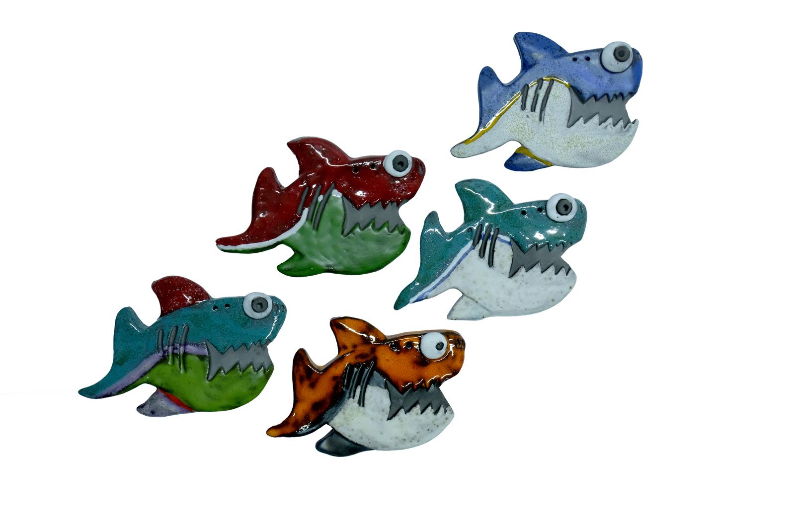 Morski pas, reljef, keramika, 16x11x2cm